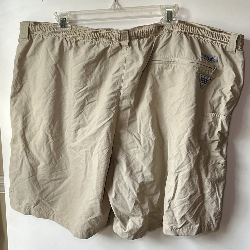 Columbia Omnishade Men’s Shorts 3X Khaki Lightweight Mesh Pockets - Picture 3 of 7
